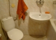 Łazienka (ręczniki i suszarka do wlosów w wyposażeniu)